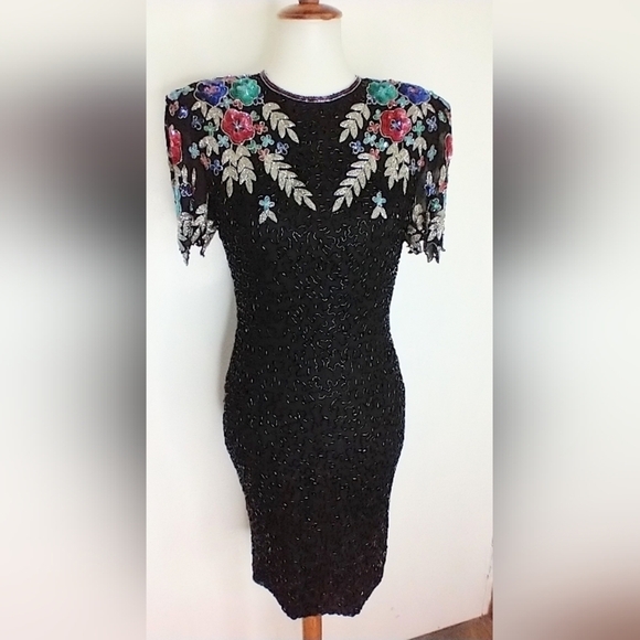 SCALA BEADED DRESS WITH SEQUINED FLORAL PATTERN - Picture 7 of 8